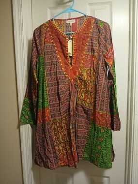 Nwt Velzera Red Green Patchwork Printed Longer Tunic Sz.M